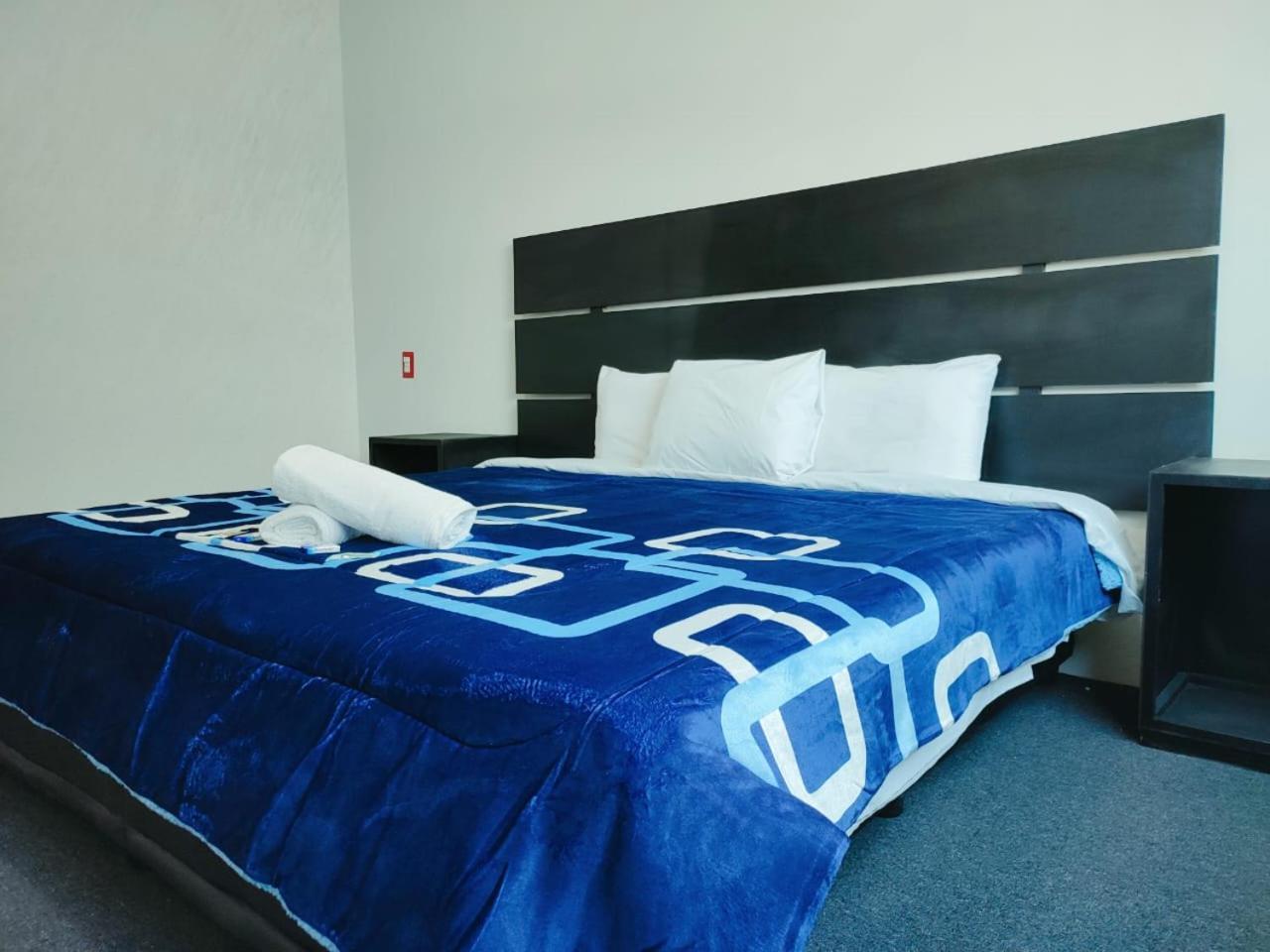 Hotel Boutique Otomi Cerca De Tolantongo Cardonal Exteriör bild